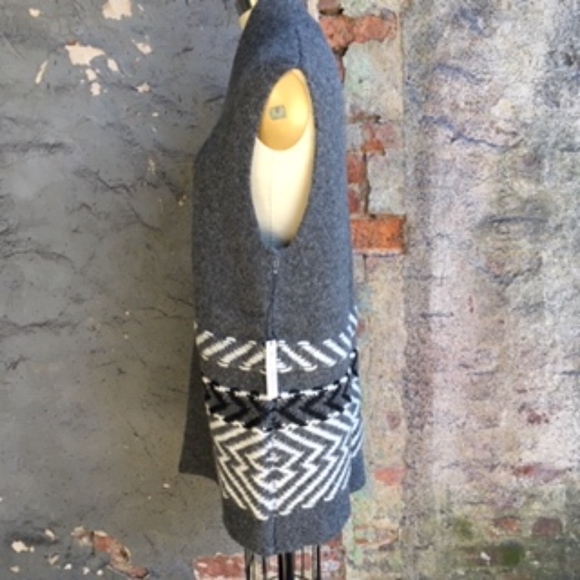 WHITE+WARREN SOFT ALPACA JACQUARD VEST - Picture 7 of 7